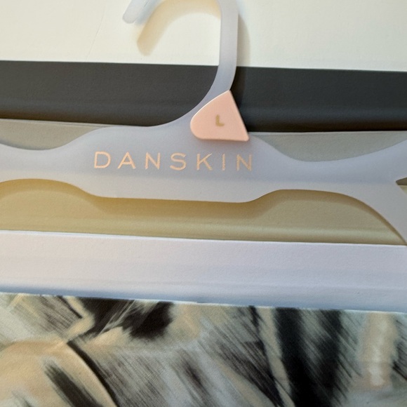 DANSKIN INTIMATES NO SHOW PANTIES SZ L NEW! - Picture 2 of 5
